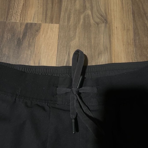 City Sweat Jogger Shorter Lululemon - Picture 8 of 9